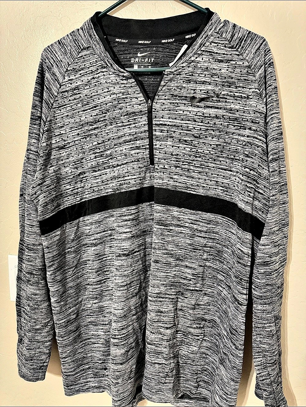 Nike Golf Dri-FIT Half-Zip Pullover Men's Long Sleeve Gray & Black Size Large